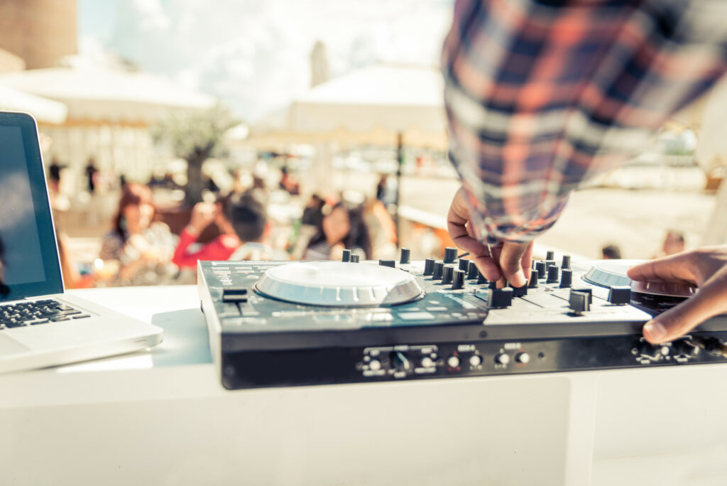 Servicio de Dj’s